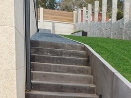 PELDAÑO RECTO GRIS